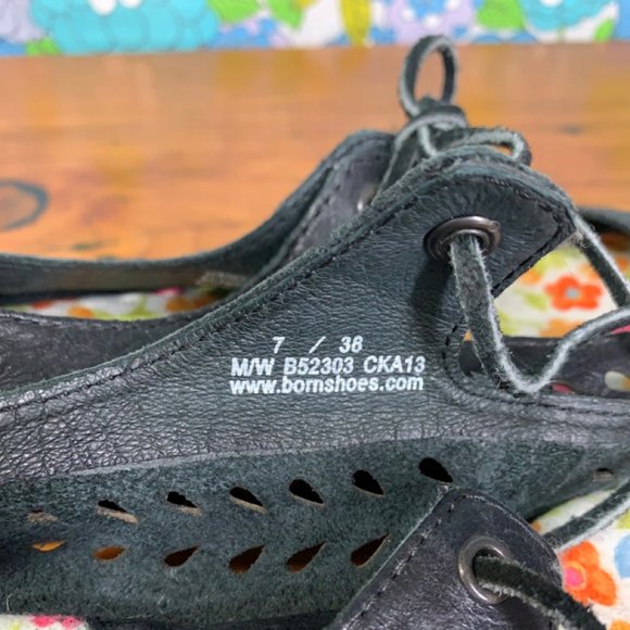 #LIKE NEW# Born Black Leather Mary Jane Ballet Flats Size 7 - Picture 8 of 10